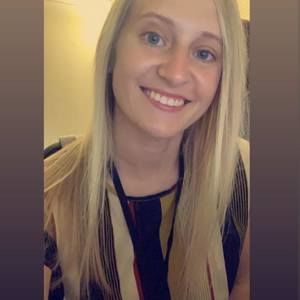 Meet your Posher, Casey